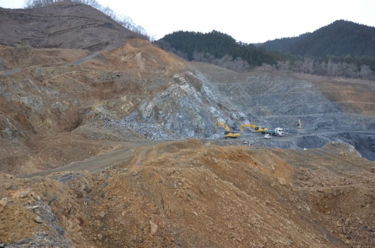 鉱山・採掘砕石工事